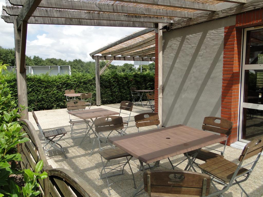 Campanile Nantes Saint-Sebastien-Sur-Loire Hotell Exteriör bild